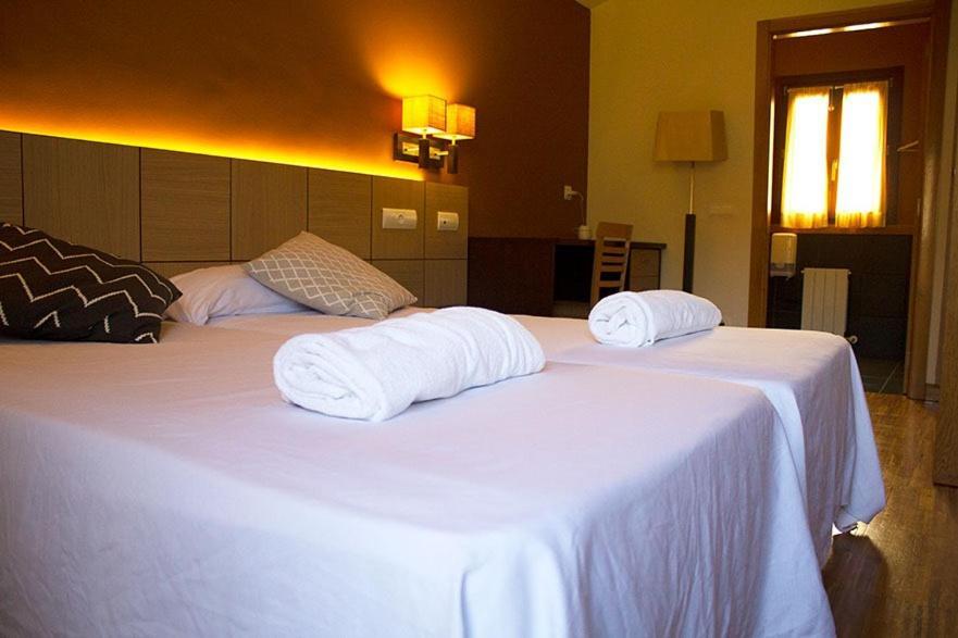 Hotel Valle De Turtzioz Екстер'єр фото